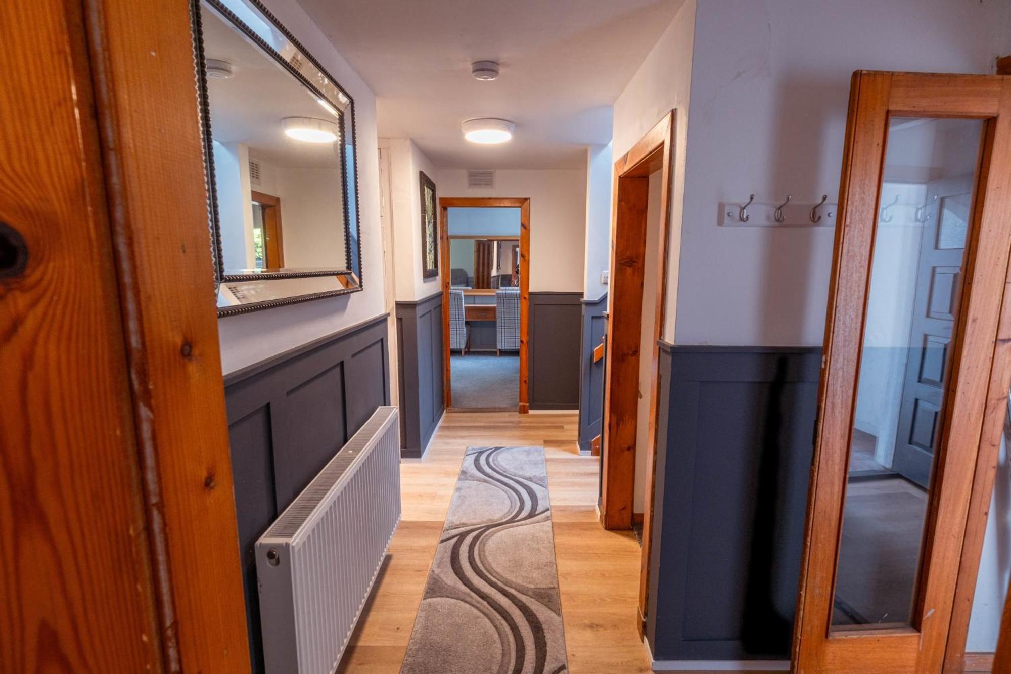 Large Country House With Garden, Outdoor Spa Area & Games Room With Hot Tub And Fire Pit Wigtown Luaran gambar